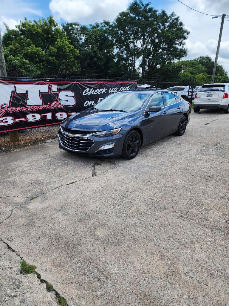 2019 Chevrolet Malibu - $10,995