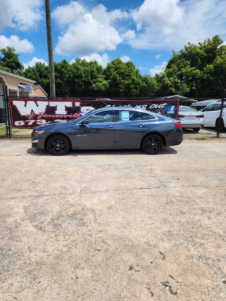 2019 Chevrolet Malibu - $10,995