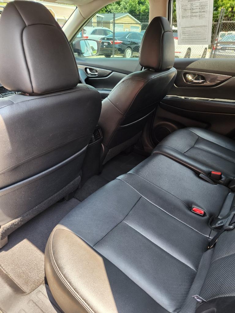 2016 Nissan Rogue - $10,995
