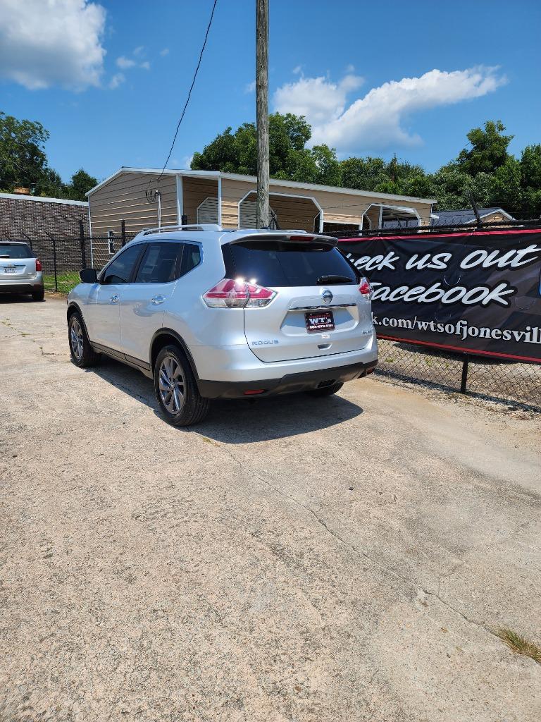 2016 Nissan Rogue - $10,995
