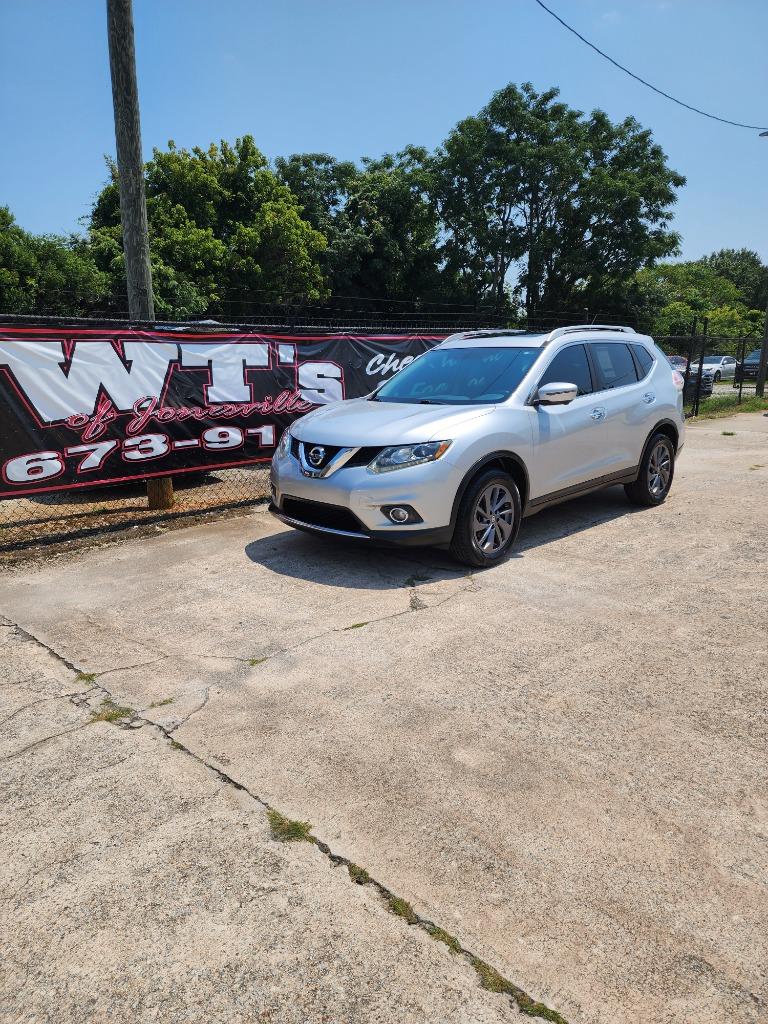 2016 Nissan Rogue - $10,995