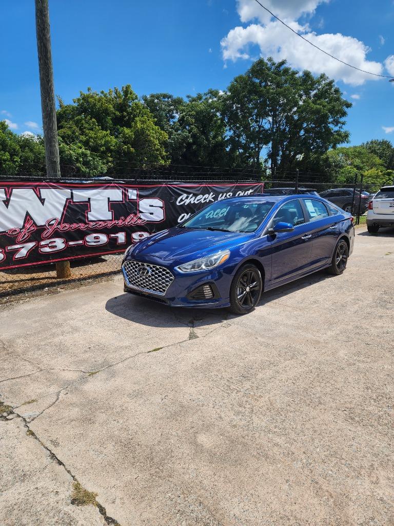 2019 Hyundai Sonata - $11,995