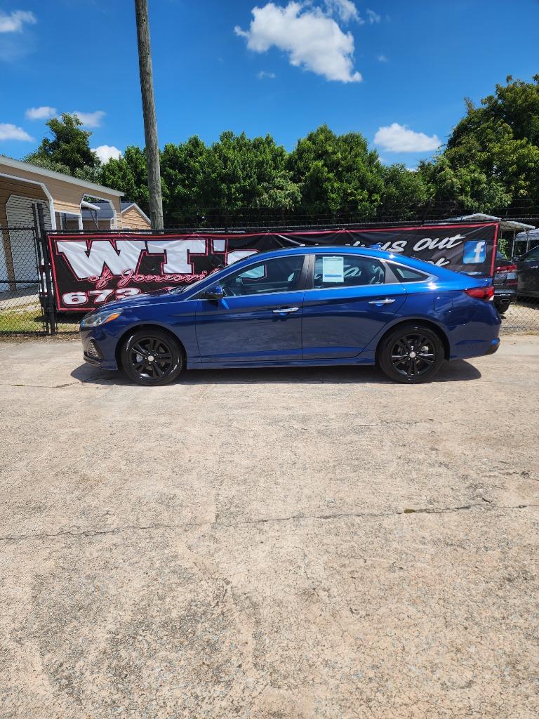 2019 Hyundai Sonata - $11,995