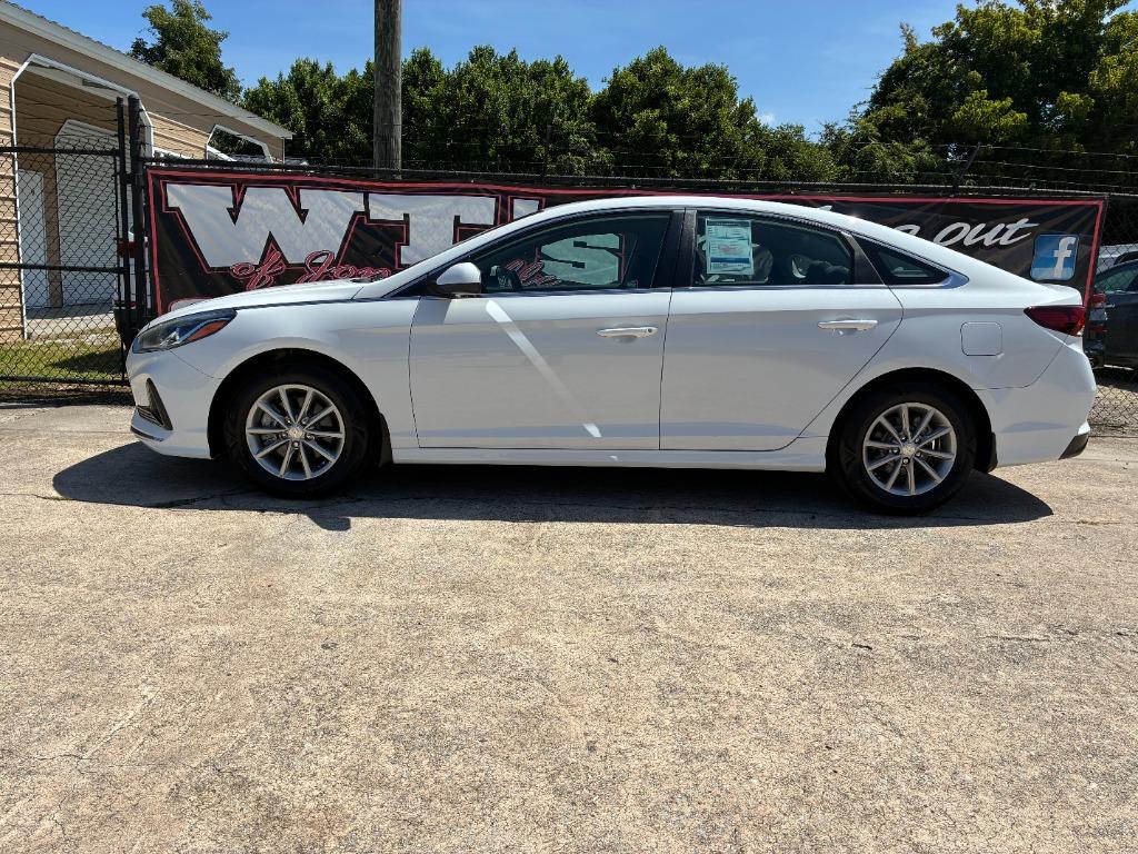 2019 Hyundai Sonata - $11,995