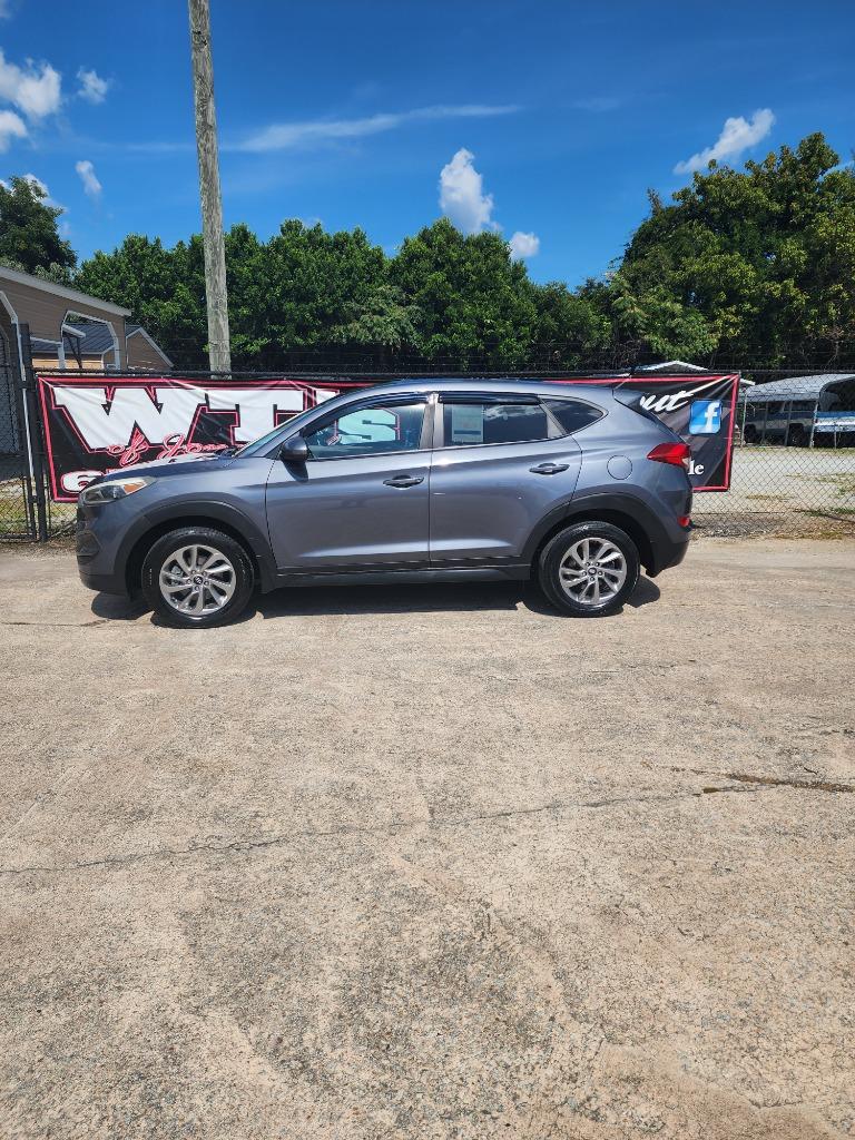 2018 Hyundai Tucson - $9,995