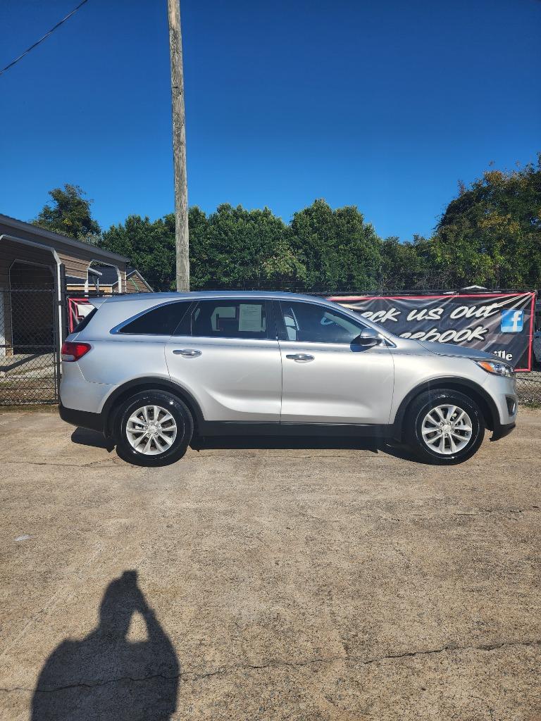 2018 Kia Sorento - $9,995