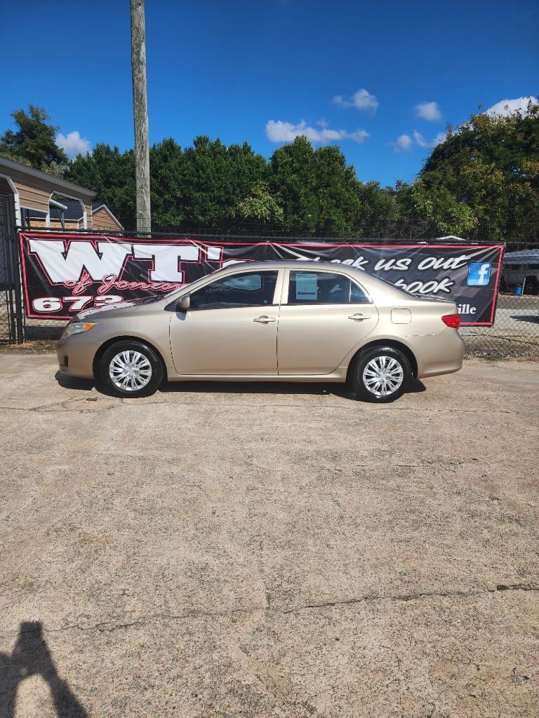 2010 Toyota Corolla - $6,995