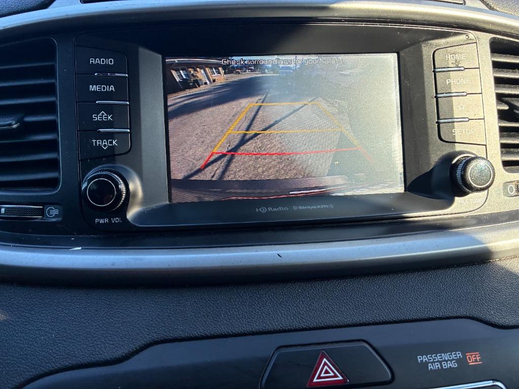 2019 Kia Sorento - $7,995