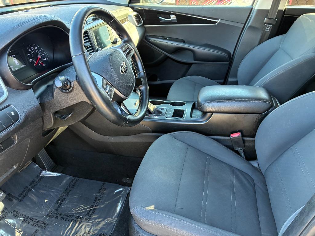 2019 Kia Sorento - $7,995