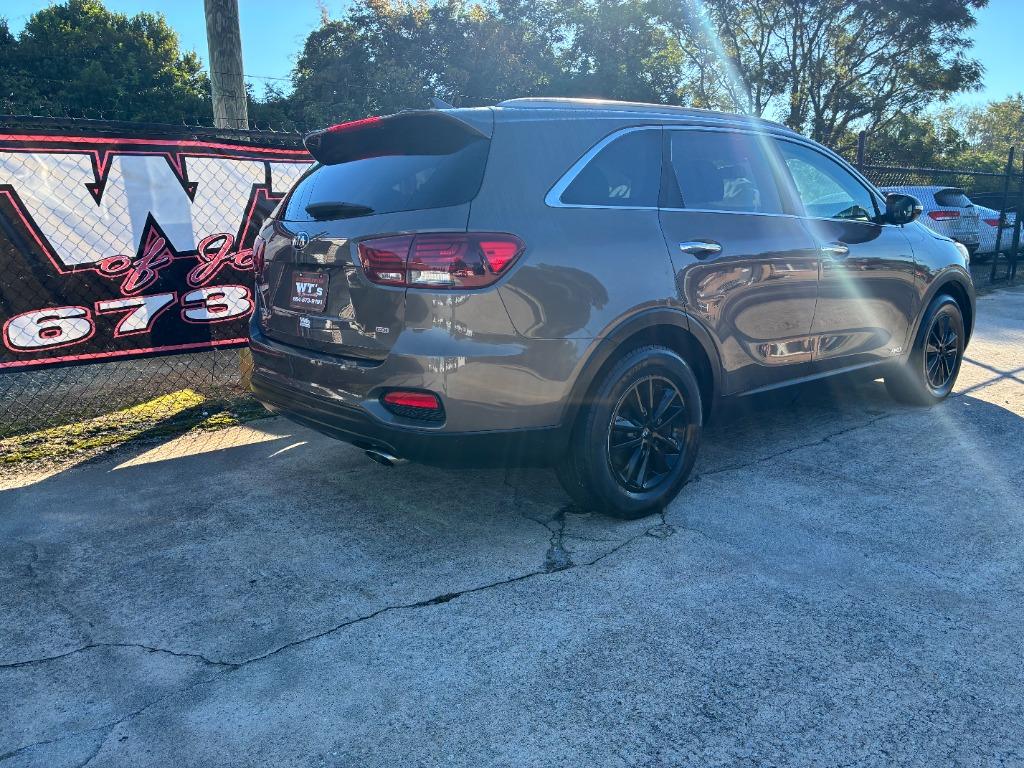 2019 Kia Sorento - $7,995