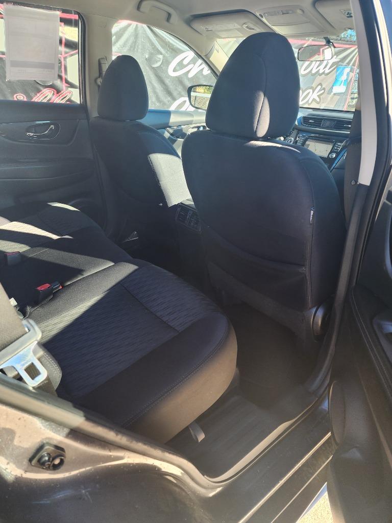 2017 Nissan Rogue - $8,995
