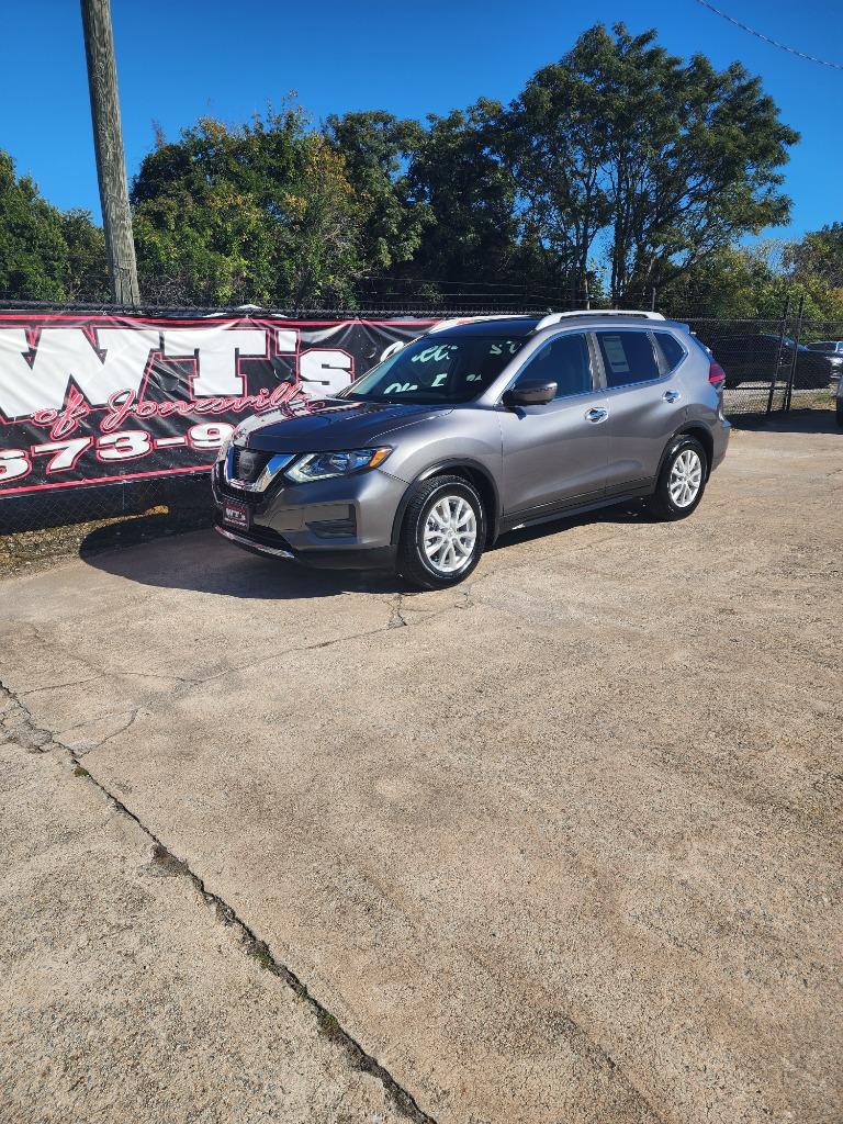 2017 Nissan Rogue - $8,995