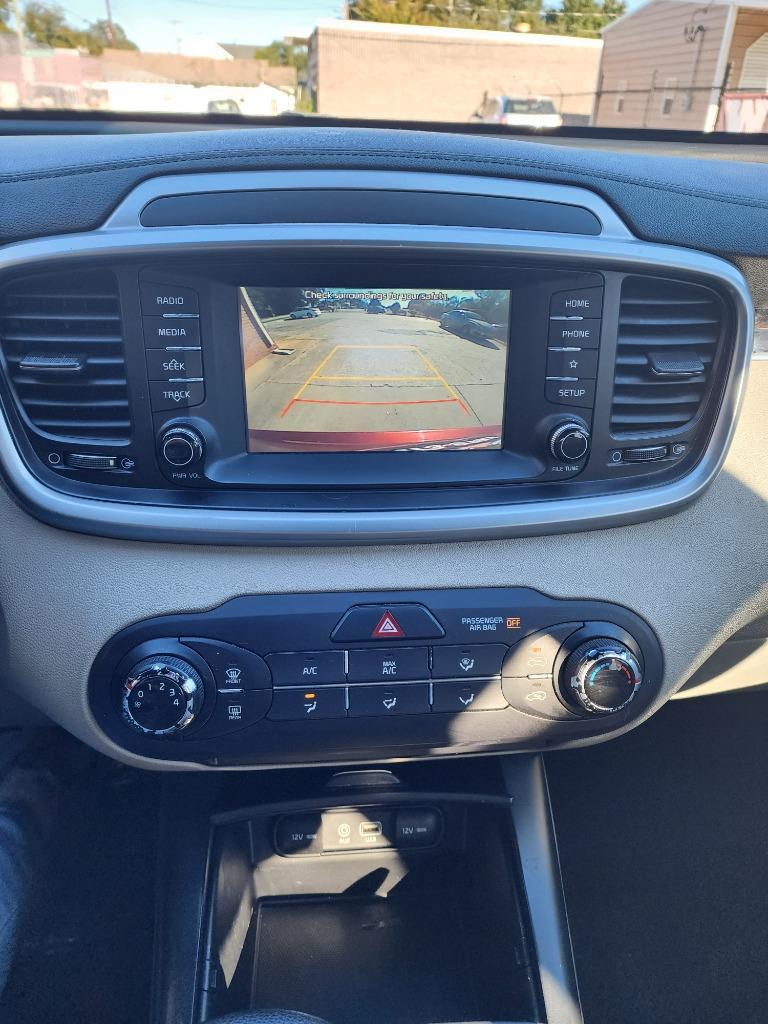2020 Kia Sorento - $8,995