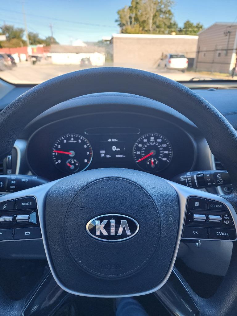 2020 Kia Sorento - $8,995