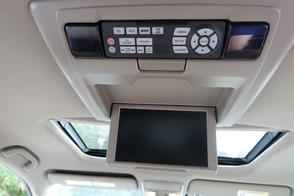 2017 Honda Pilot - $17,900
