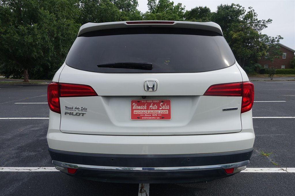 2017 Honda Pilot - $17,900