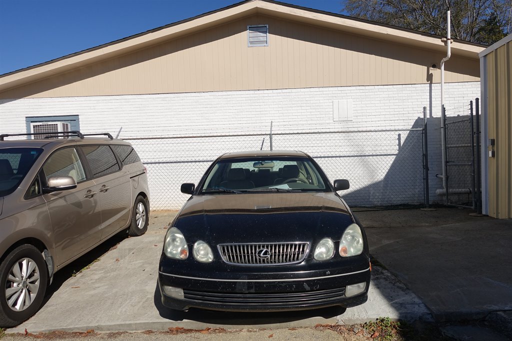 2002 Lexus GS - $3,995