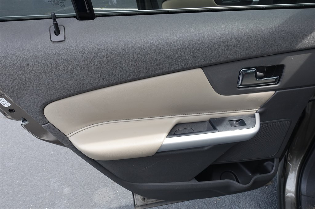 2013 Ford Edge Limited photo