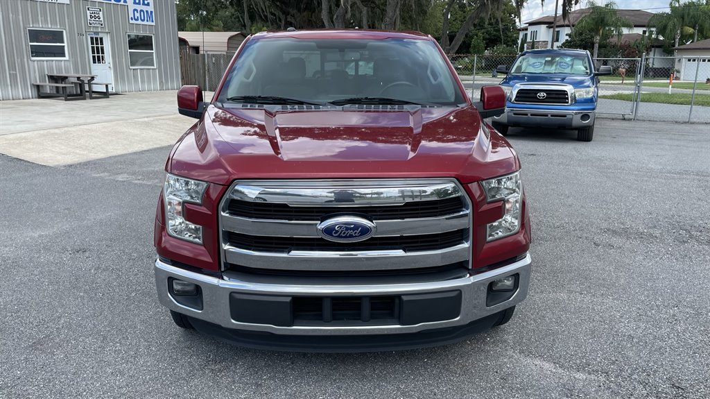 2016 Ford F150 Lariat photo