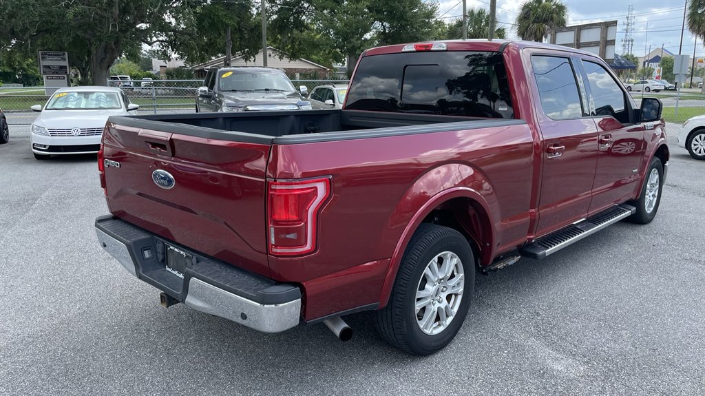 2016 Ford F150 Lariat photo