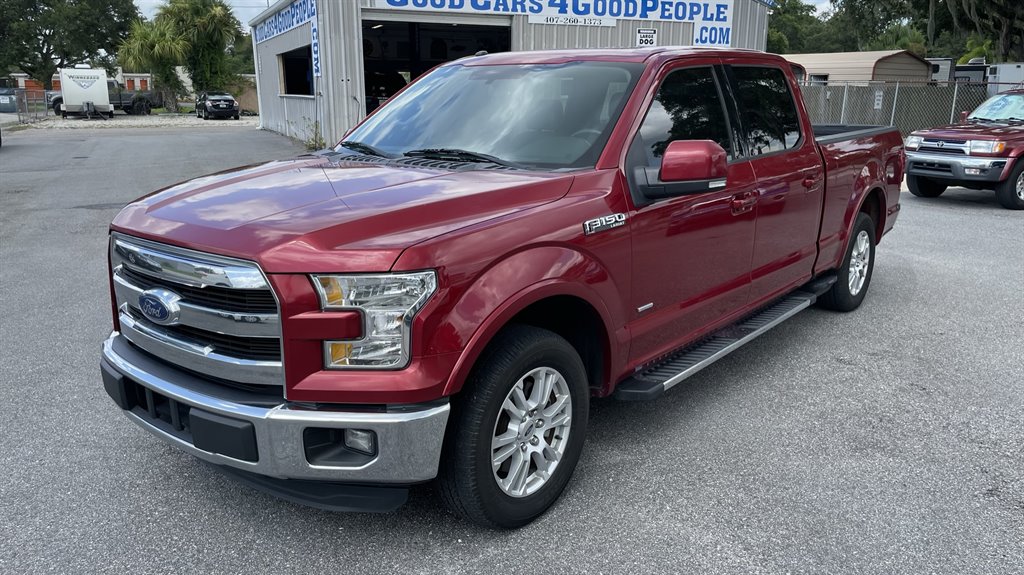 2016 Ford F150 Lariat photo