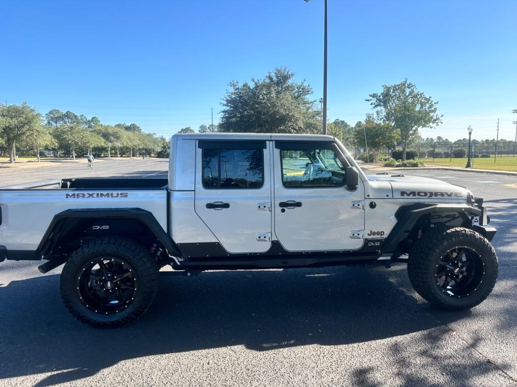 2022 Jeep Gladiator Mojave 17