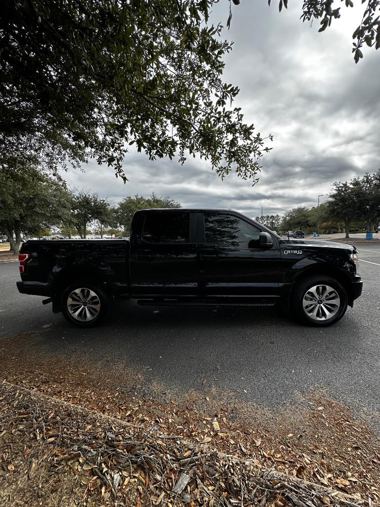 2018 Ford F150 XL 8