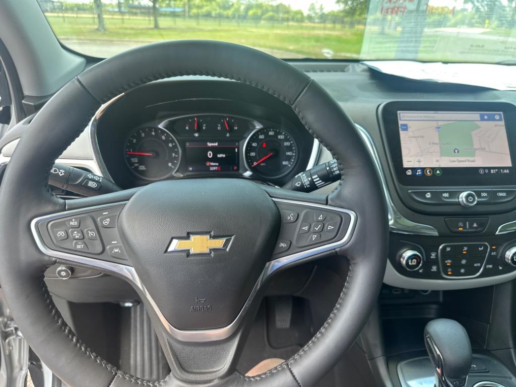 2022 Chevrolet Equinox LT photo