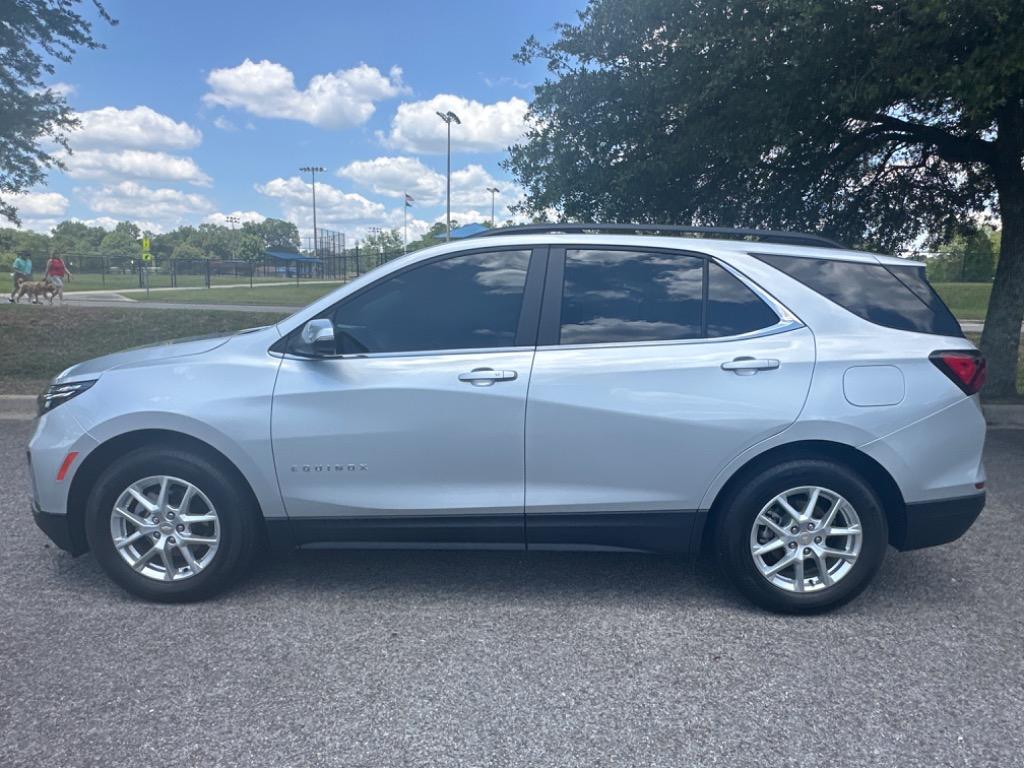 2022 Chevrolet Equinox LT photo