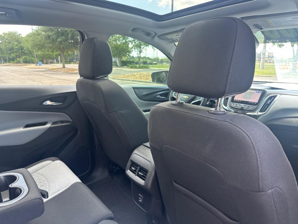 2022 Chevrolet Equinox LT photo