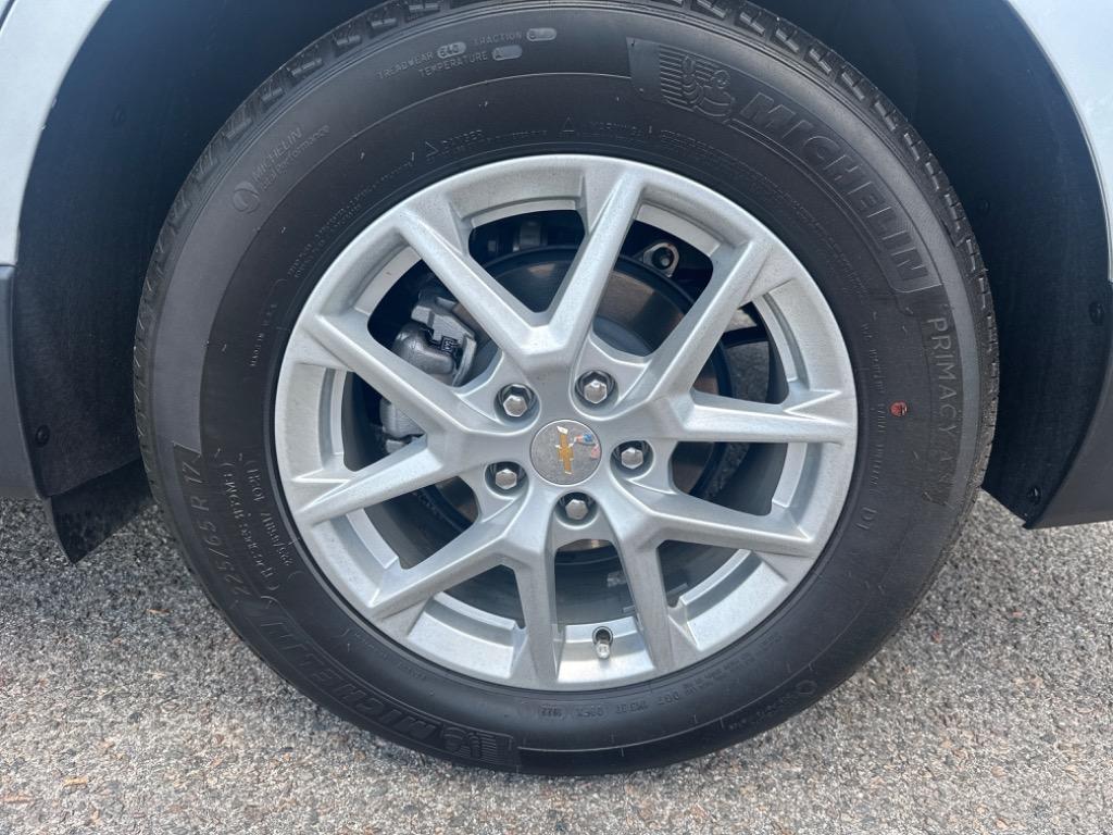 2022 Chevrolet Equinox LT photo
