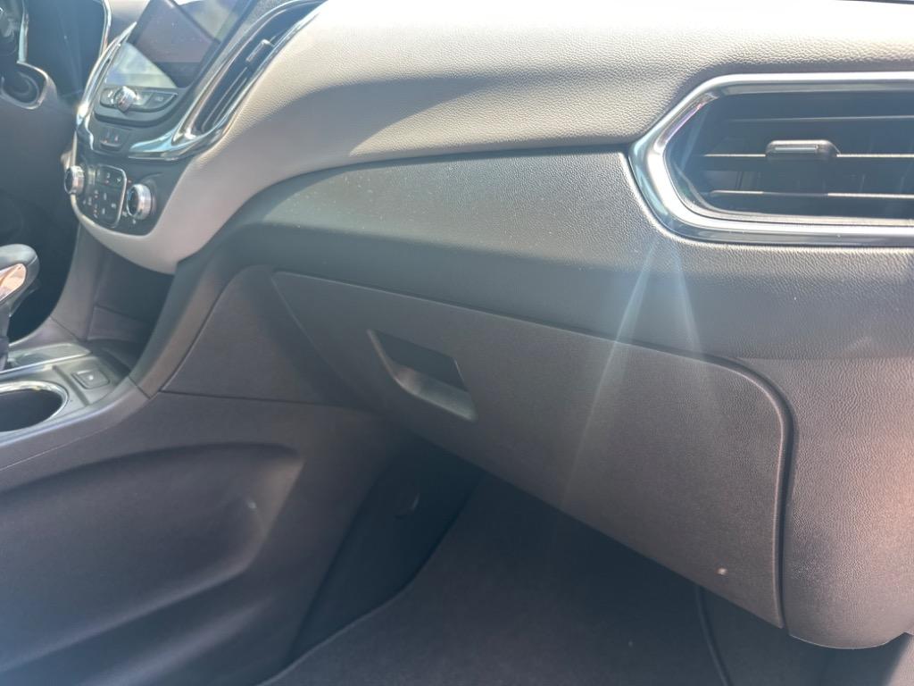 2022 Chevrolet Equinox LT photo