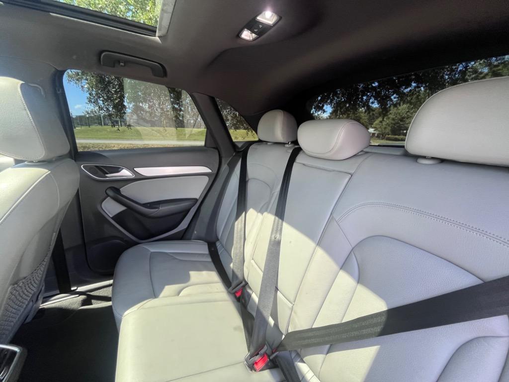 2018 Audi Q3 Premium 10