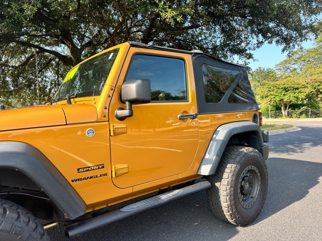 2014 Jeep Wrangler Sport 3