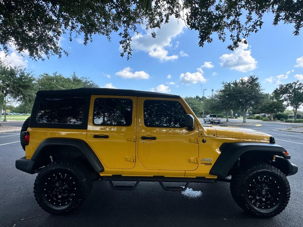 2021 Jeep Wrangler Unlimited Sport 15