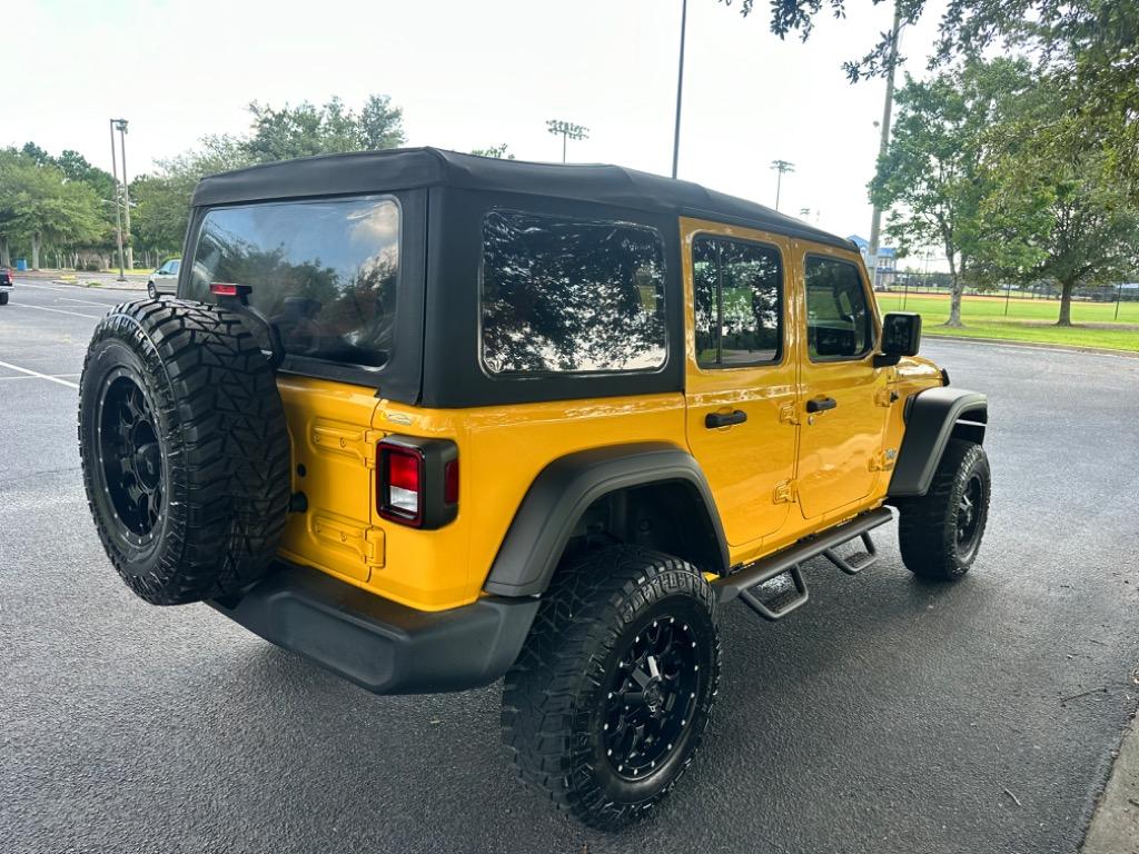 2021 Jeep Wrangler Unlimited Sport 14