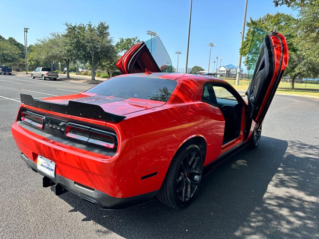 2019 Dodge Challenger SXT PLUS 14