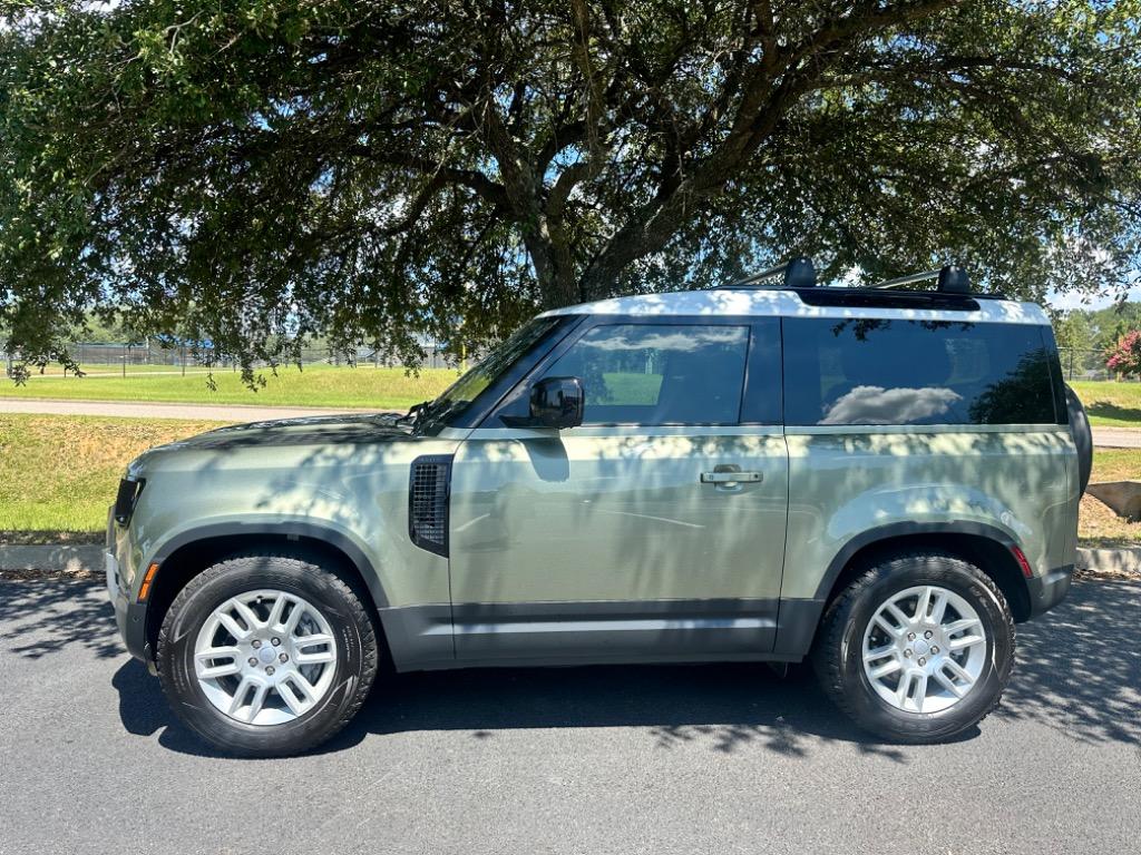 2021 Land Rover Defender 90 First Edition 4