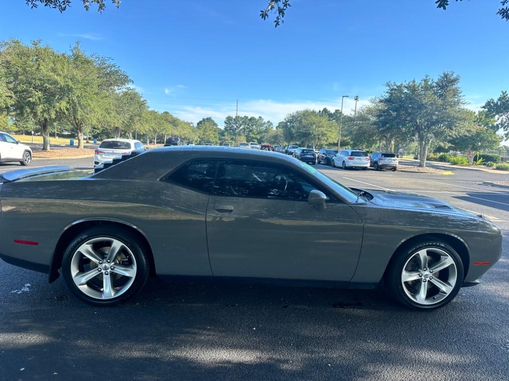 2018 Dodge Challenger SXT 12