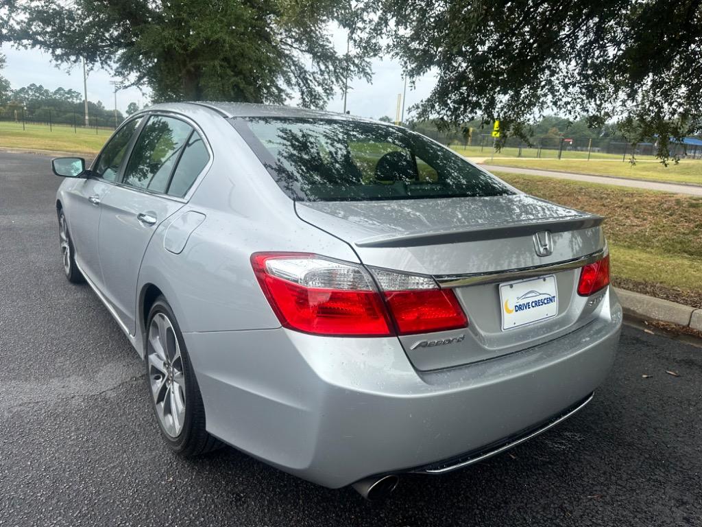 2013 Honda Accord Sport 13