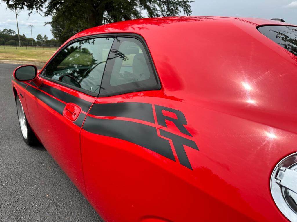 2010 Dodge Challenger R/T 13