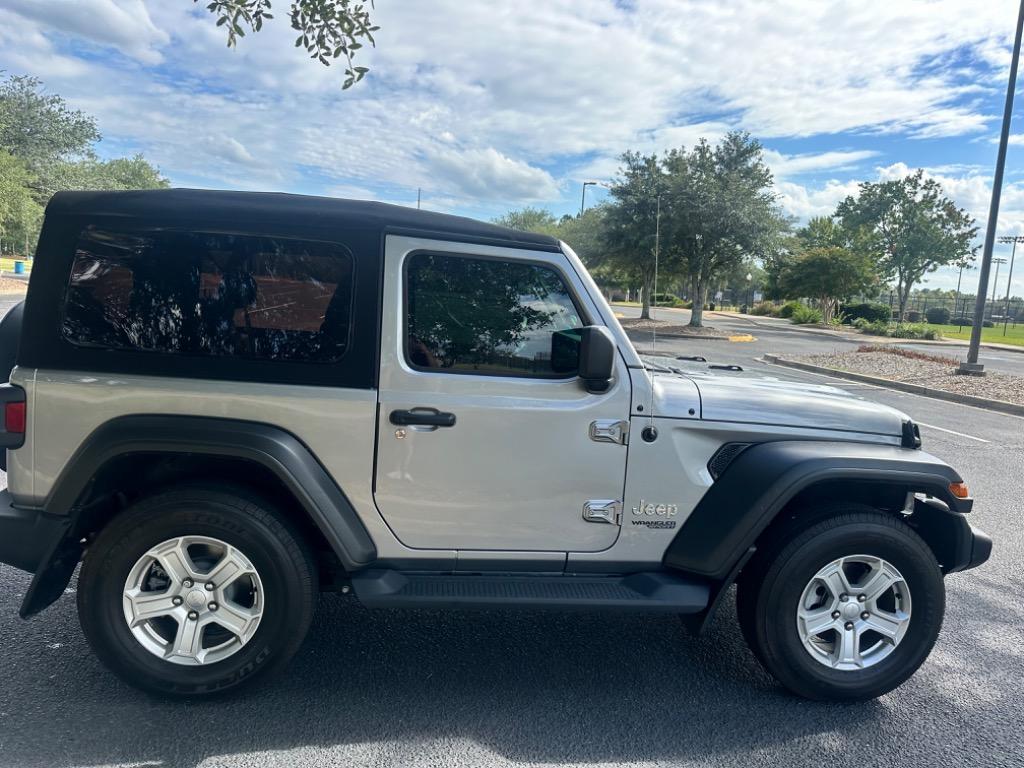 2018 Jeep All-New Wrangler Sport 14