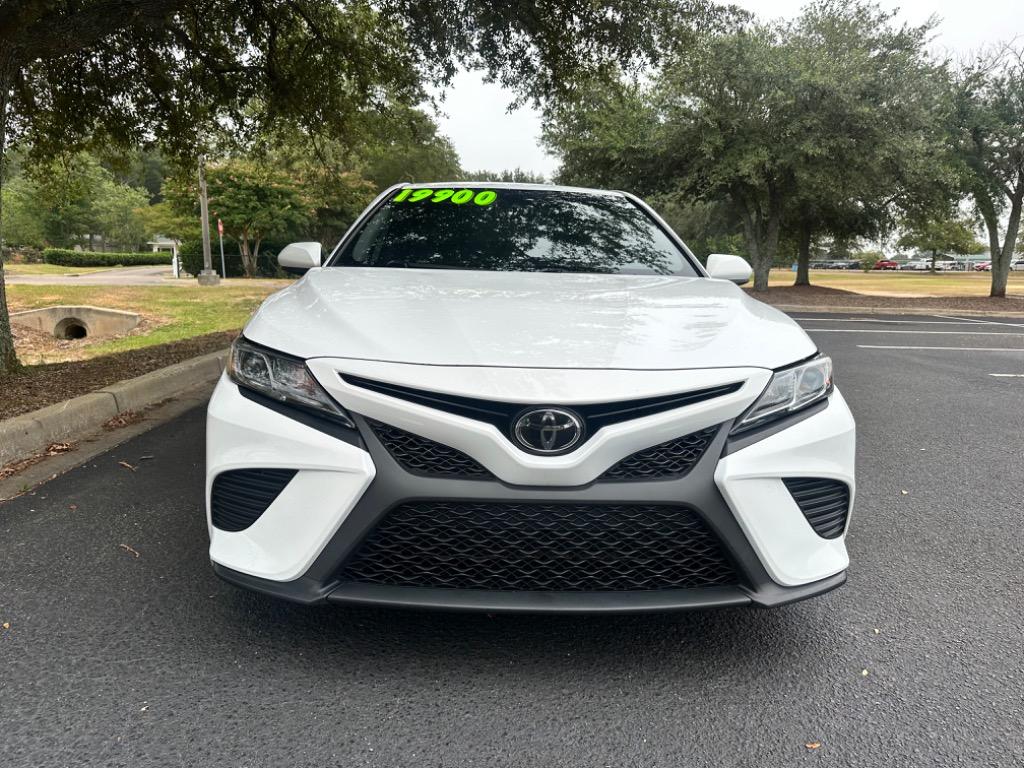 2019 Toyota Camry SE 25