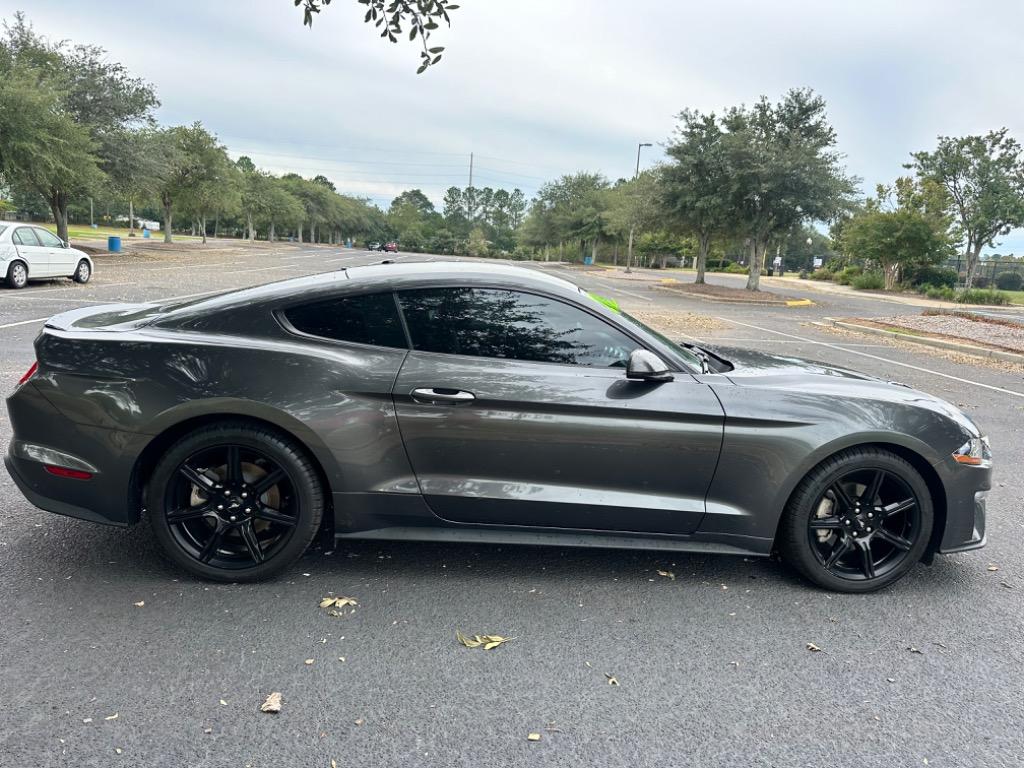 2019 Ford Mustang Eco Premium  16