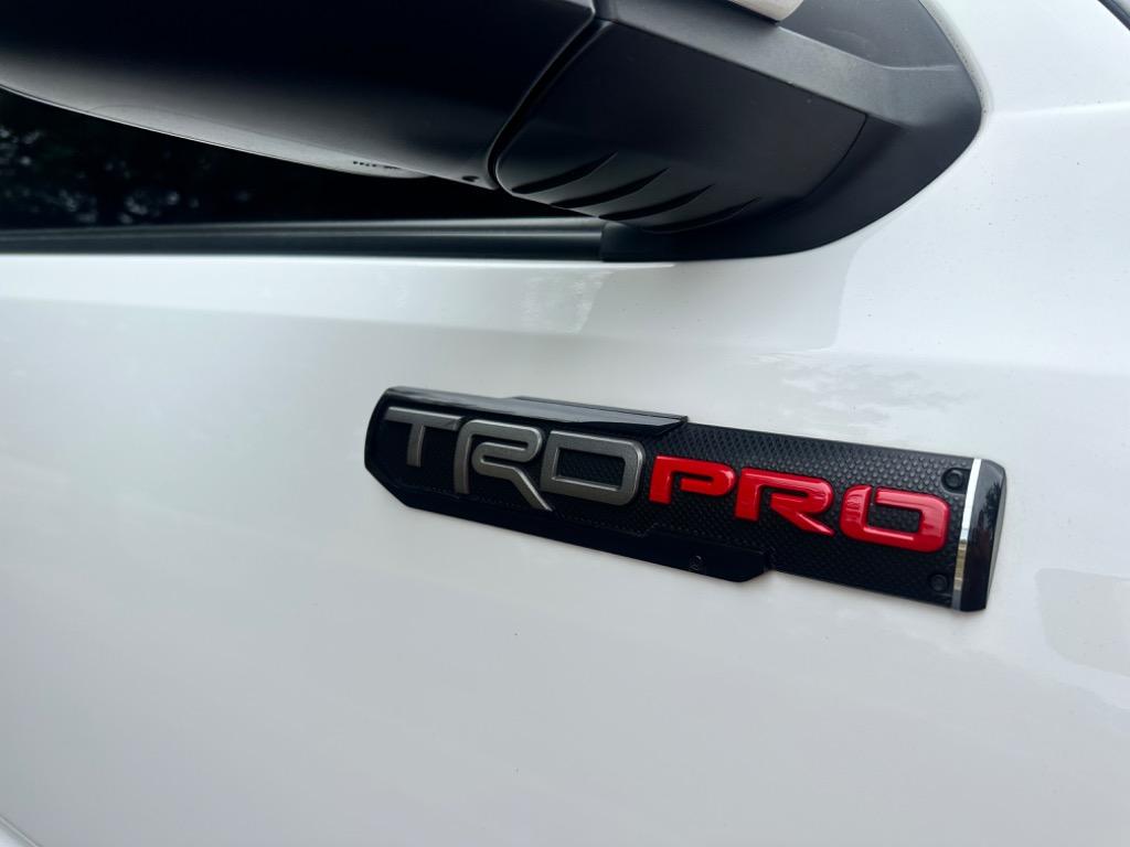 2019 Toyota Tacoma TRD Pro 26