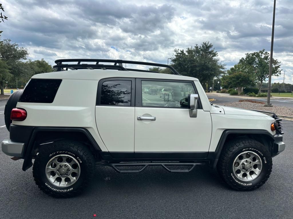 2012 Toyota FJ Cruiser  16