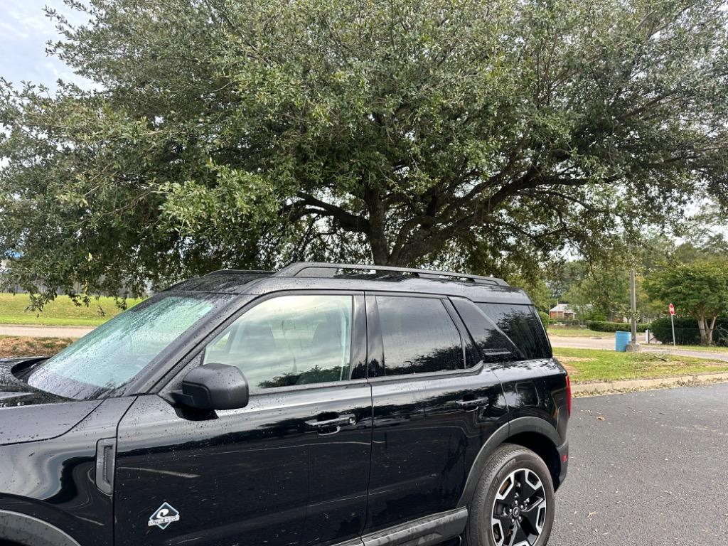 2021 Ford Bronco Sport Outer Banks 3