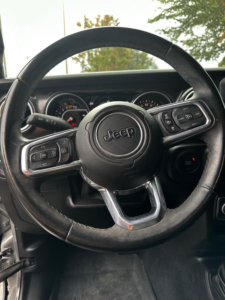 2019 Jeep Wrangler Unlimited Sahara 13