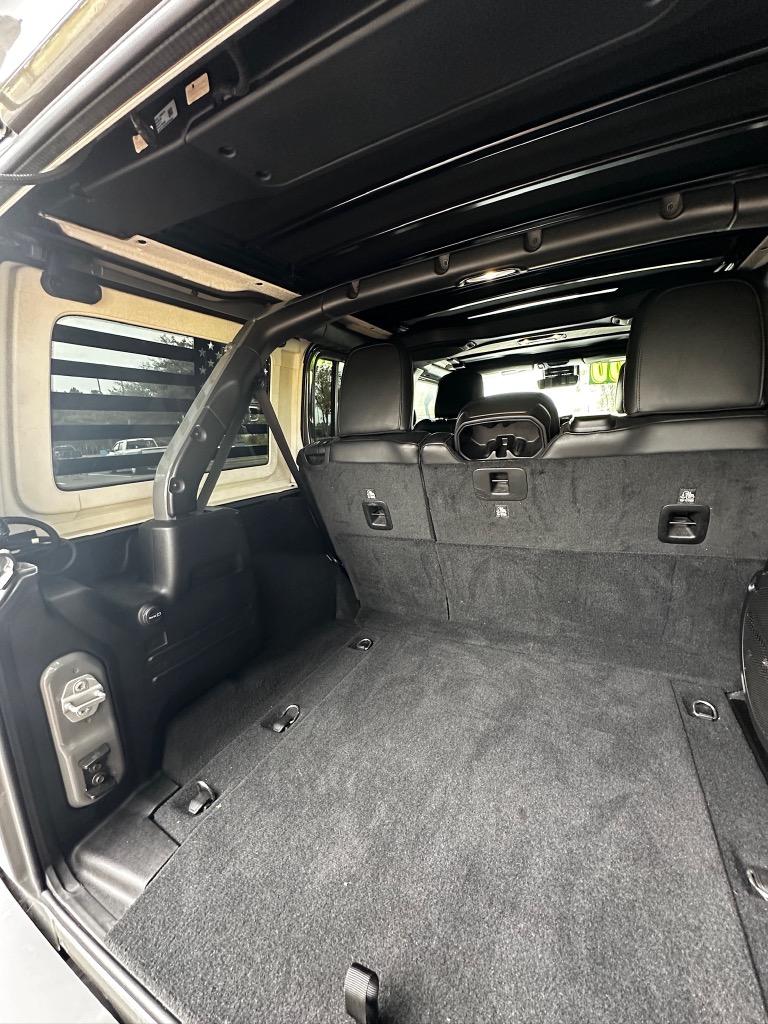 2019 Jeep Wrangler Unlimited Sahara 24