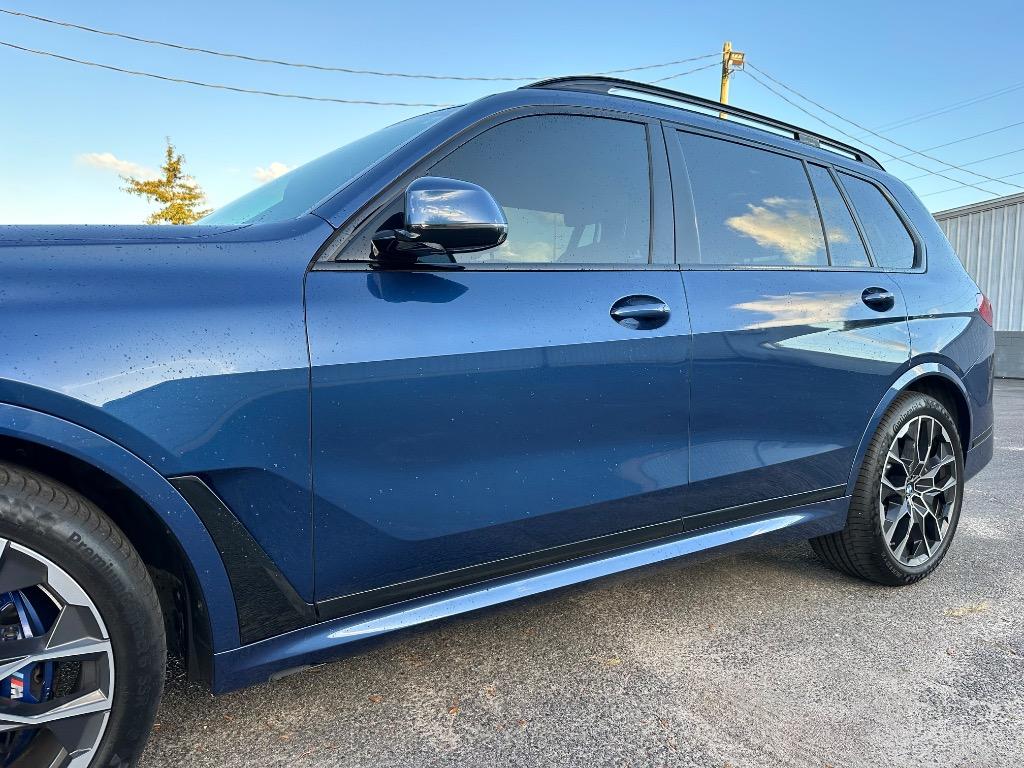 2019 BMW X7 XDrive50i 3